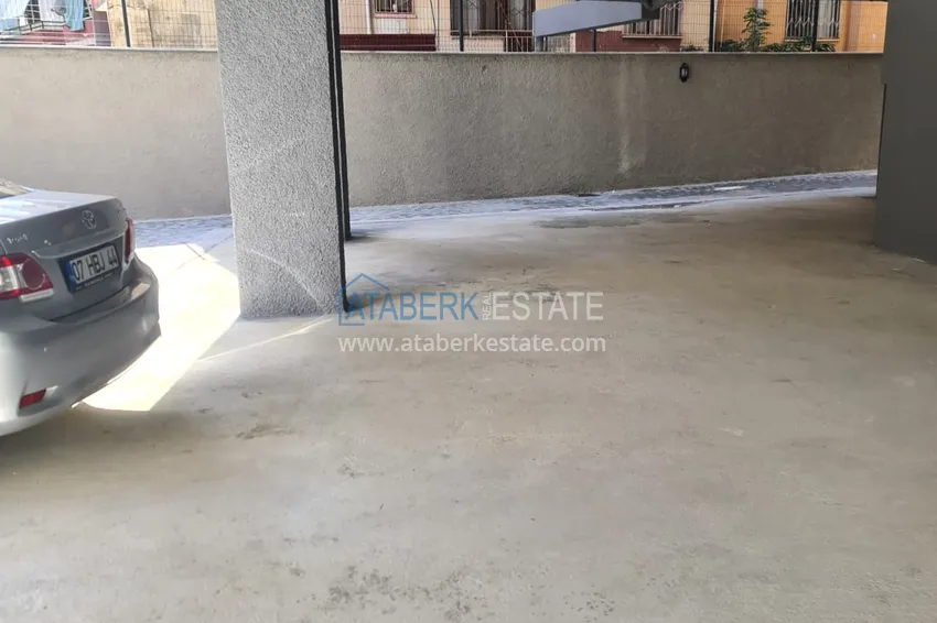 Квартира 1+1 с чистовой отделкой в современном городском доме в самом центре Алании 4 