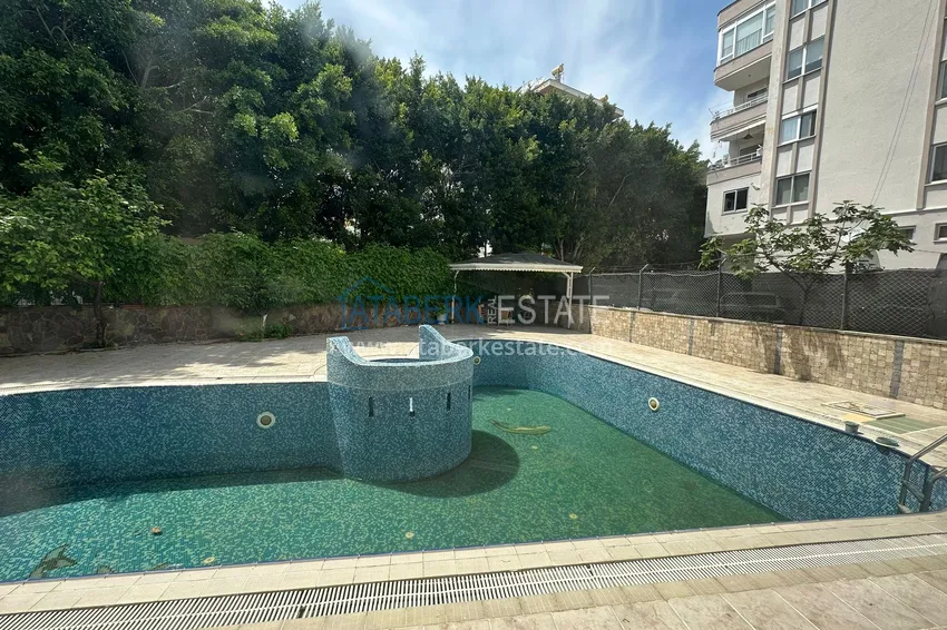 Квартира 1+1 меблированная всего в 300 метрах от Средиземного моря, центр Аланьи   7 