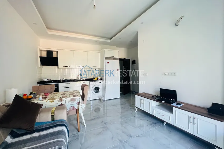 Приобрести Квартира 1+1 меблированная с видом на горы в резиденции комфорт-класса, район Оба – Алания 4 