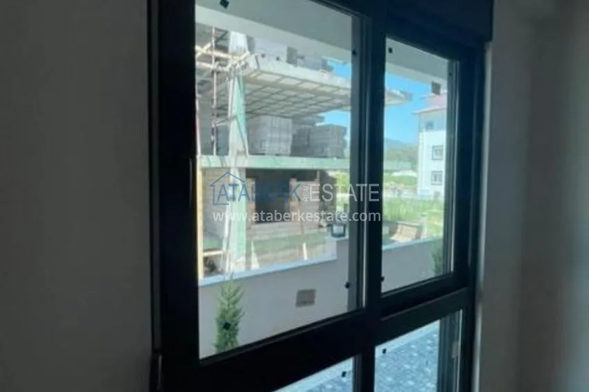 Приобрести Продаётся двухкомнатная квартира с чистовой отделкой в Газипаше, район Пазарджи 5 