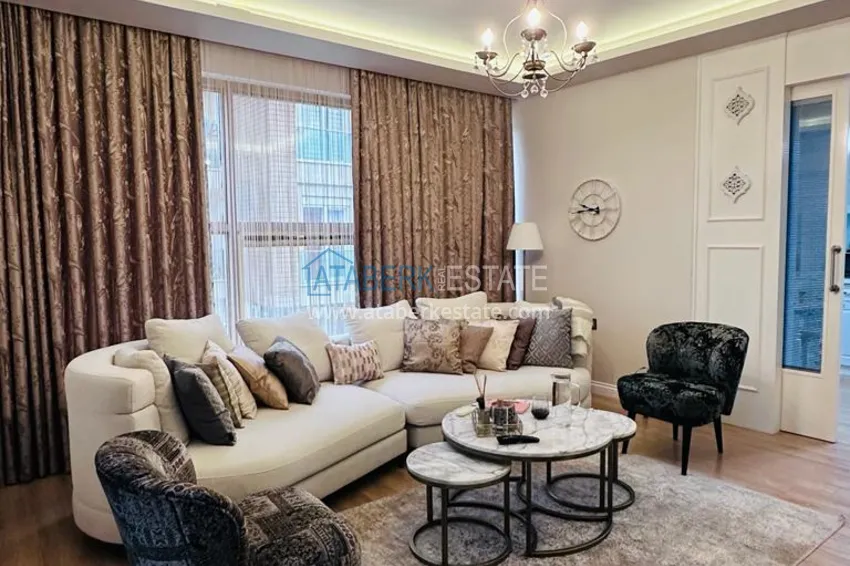 Приобрести Квартира 2+1 с отдельной кухней и застекленным балконом в Анталии, район Лара – Гюзелоба 5 