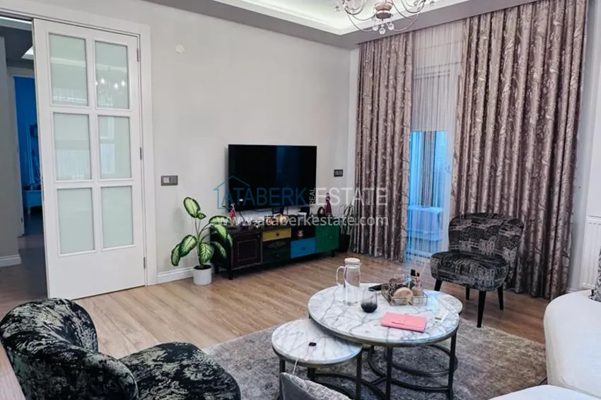 Приобрести Квартира 2+1 с отдельной кухней и застекленным балконом в Анталии, район Лара – Гюзелоба 6 