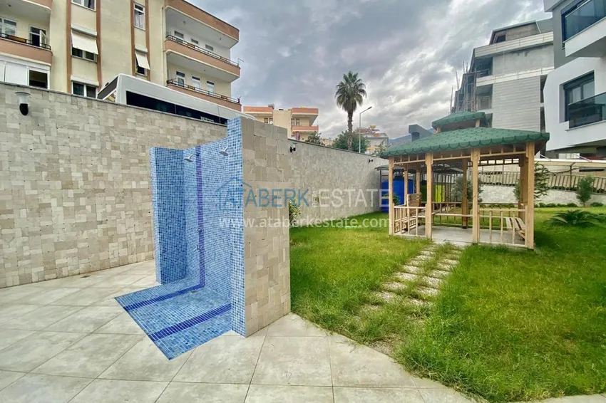 Меблированная квартира в центре Алании, трехкомнатная с застекленным балконом 9