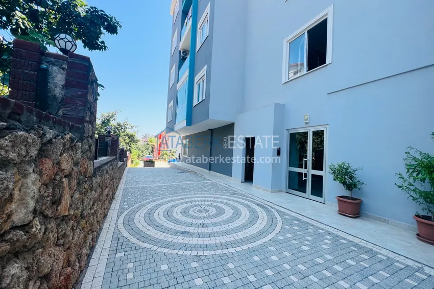 Квартира 1+1 меблированная с видом на горы в резиденции комфорт-класса, район Оба – Алания 7 