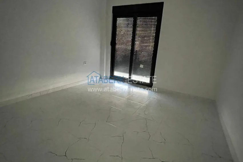 Приобрести Трехкомнатные квартиры с чистовой отделкой в районе Пазарджи, Газипаша 6 