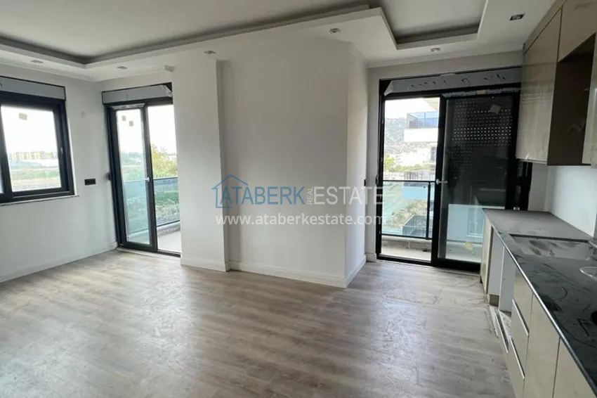 Приобрести Линейная квартира 3+1 с чистовой отделкой и видом на море в Газипаше, район Пазарджи  5 