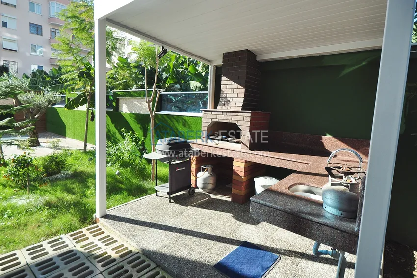 Квартира 2+1 меблированная в комфортабельном комплексе всего в 200 метрах от моря, район Махмутлар – Алания 9 