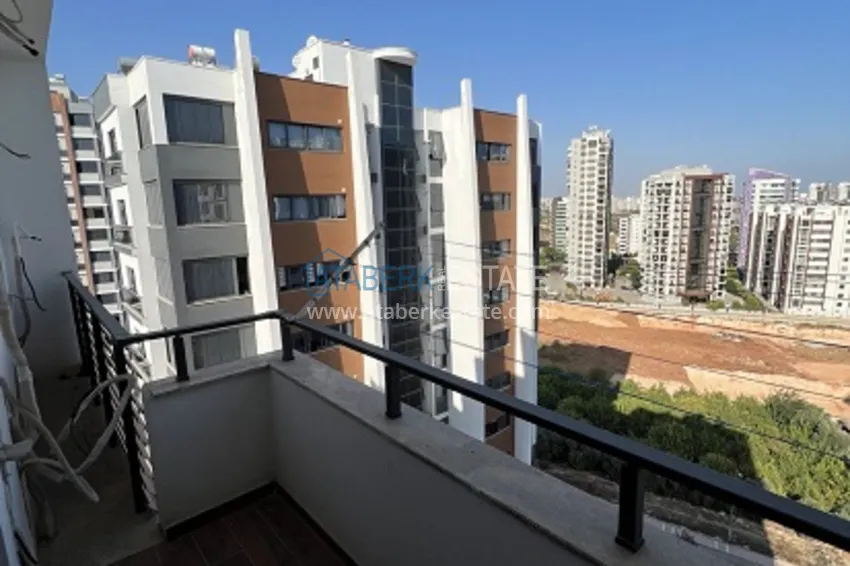 Приобрести Квартира 4+1 с чистовой отделкой и застекленным балконом в районе Мезитли – Мерсин 25 