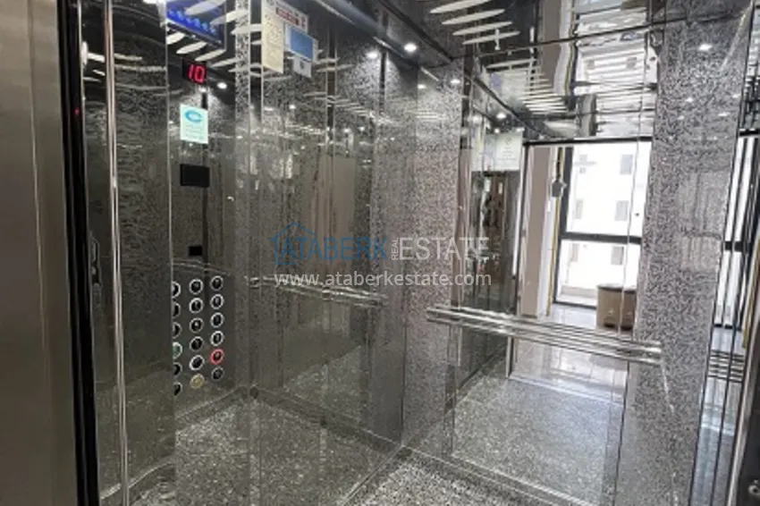 Квартира 4+1 с чистовой отделкой и застекленным балконом в районе Мезитли – Мерсин 7 