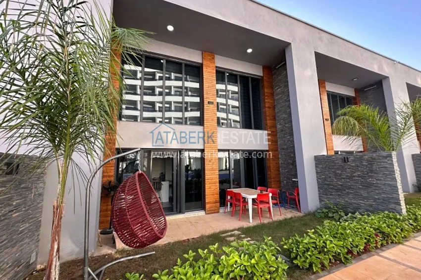 Вилла 2+1 меблированная в новом жилом комплексе в районе Арпачбахишиш – Мерсин 1 