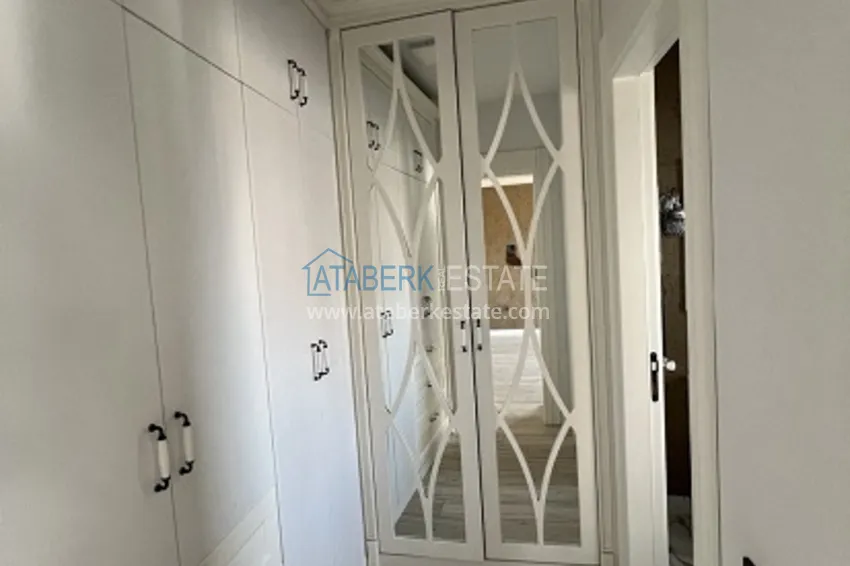 Приобрести Квартира 4+1 с чистовой отделкой и застекленным балконом в районе Мезитли – Мерсин 18 