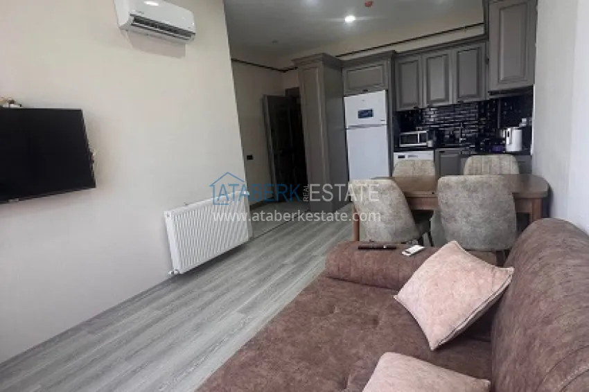 Приобрести Квартира 2+1 меблированная с техникой и видом на море в историческом районе Соли – Мерсин 2 