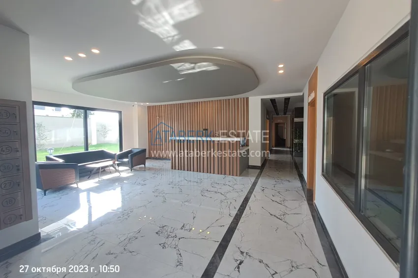 Квартира 1+1 с качественной чистовой отделкой и боковым видом на горы в новом комплексе – Алания, район Авсаллар  13 