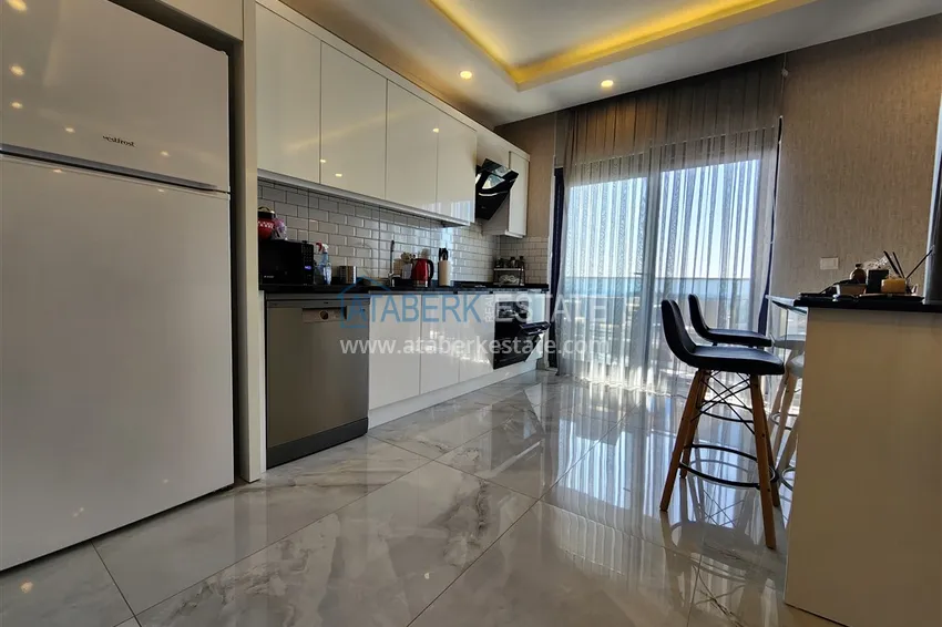 Приобрести Пентхаус-дуплекс 2+1 меблированный с видом на горы и частично море, район Авсаллар – Алания 1 