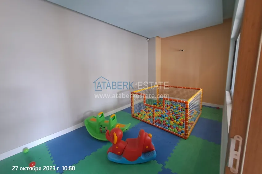 Квартира 1+1 с качественной чистовой отделкой и боковым видом на горы в новом комплексе – Алания, район Авсаллар  15 