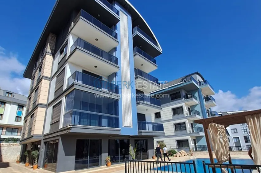 Квартиры от застройщика в новом жилом комплексе, район Оба – Алания 3 