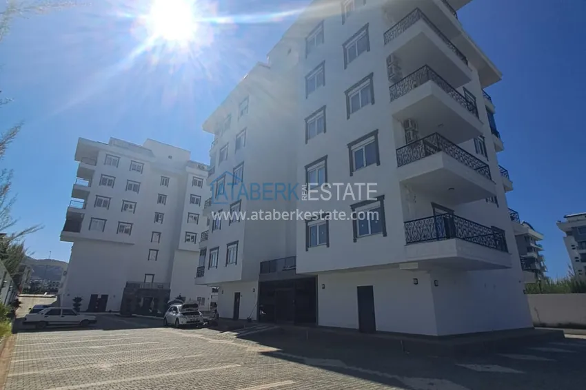 Квартира 1+1 с новой мебелью и видом на море в Алании, район Каргыджак – 350 метров от побережья 4