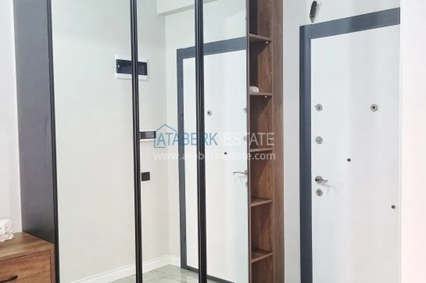 Приобрести Квартира 2+1 меблированная с техникой и видом на море и горы Томюк – Мерсин 10 