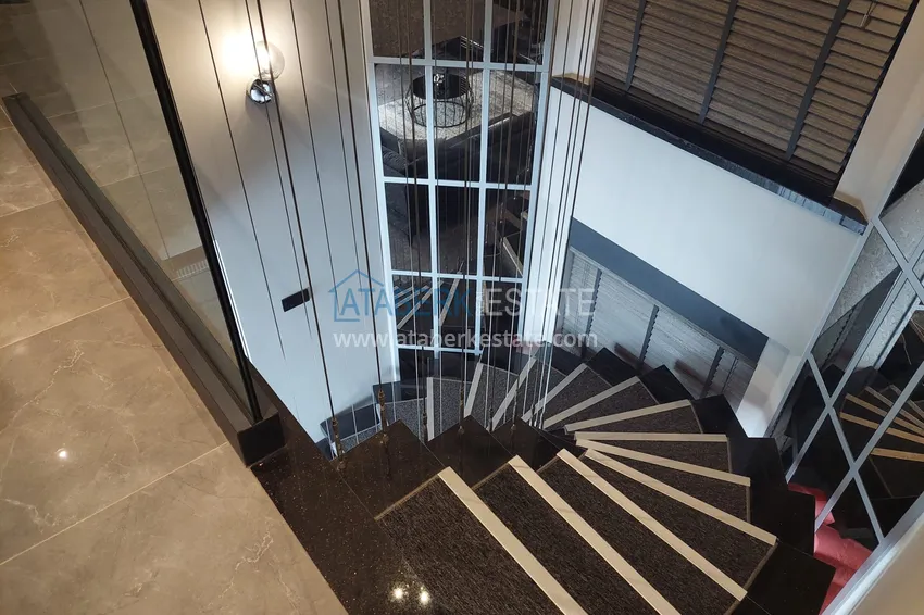 Приобрести Аренда двухуровневой виллы сегмента премиум с частным бассейном в районе Махмутлар 10