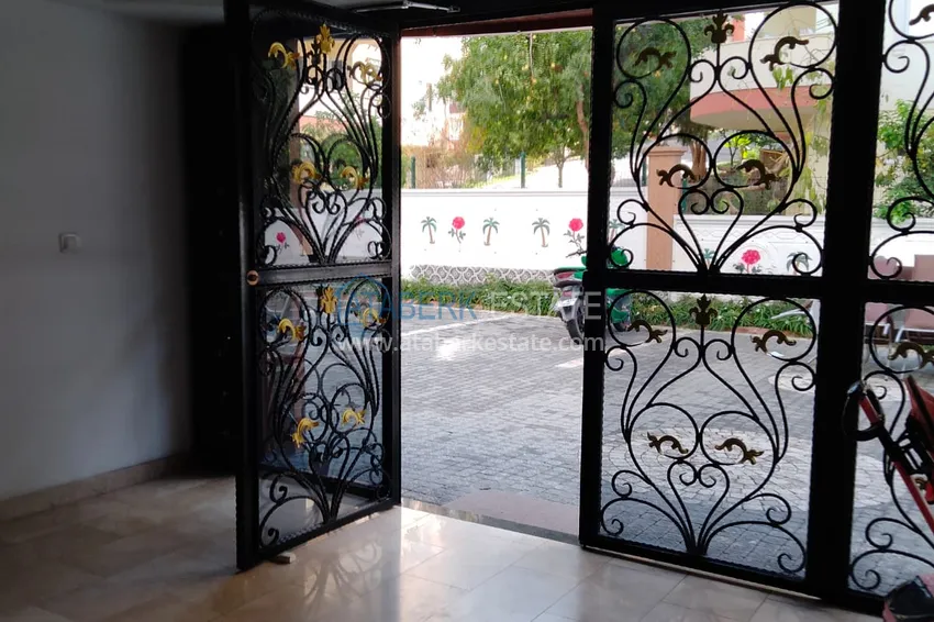 Меблированная двухкомнатная квартира в Авсалларе, вблизи пляжа Инджекум 11