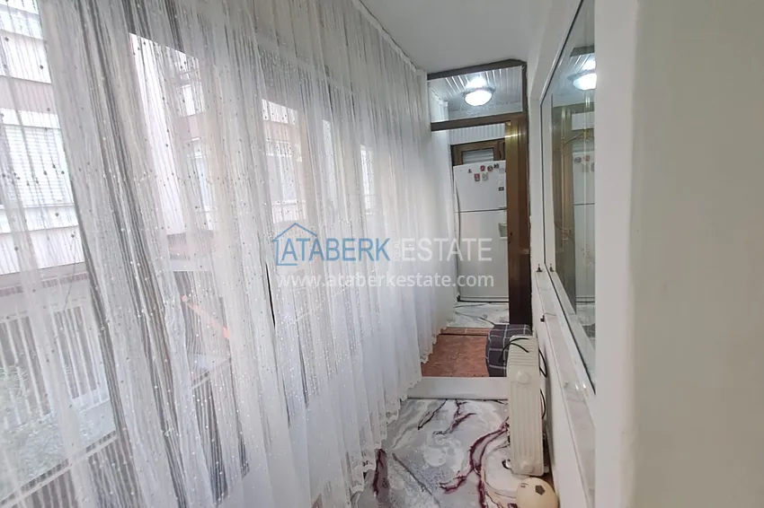 Приобрести Квартира 2+1 в центре Алании с мебелью, отдельной кухней и застекленным балконом  11 