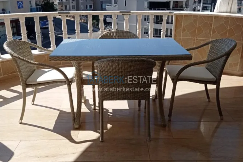 Приобрести Трехкомнатная меблированная квартира с видом на горы в районе Тосмур 16