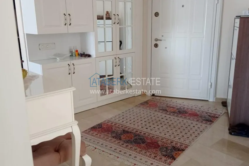 Приобрести Трехкомнатная меблированная квартира с видом на горы в районе Тосмур 1