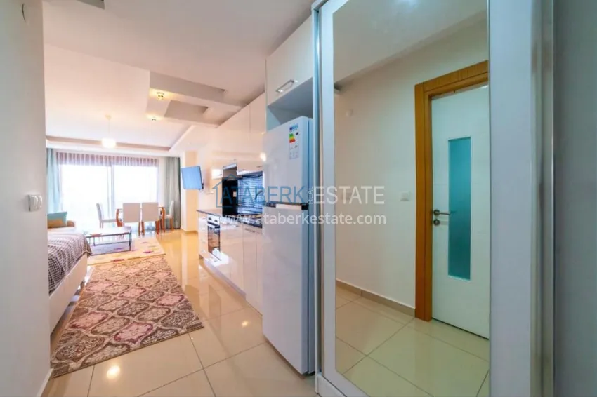 Приобрести Квартиры-студии с мебелью в престижном жилом комплексе - район Джикджилли, Алания 1