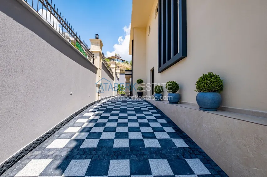 Недвижимость под гражданство! Отдельно стоящая вилла сегмента люкс с потрясающим видом в районе Каргыджак 21