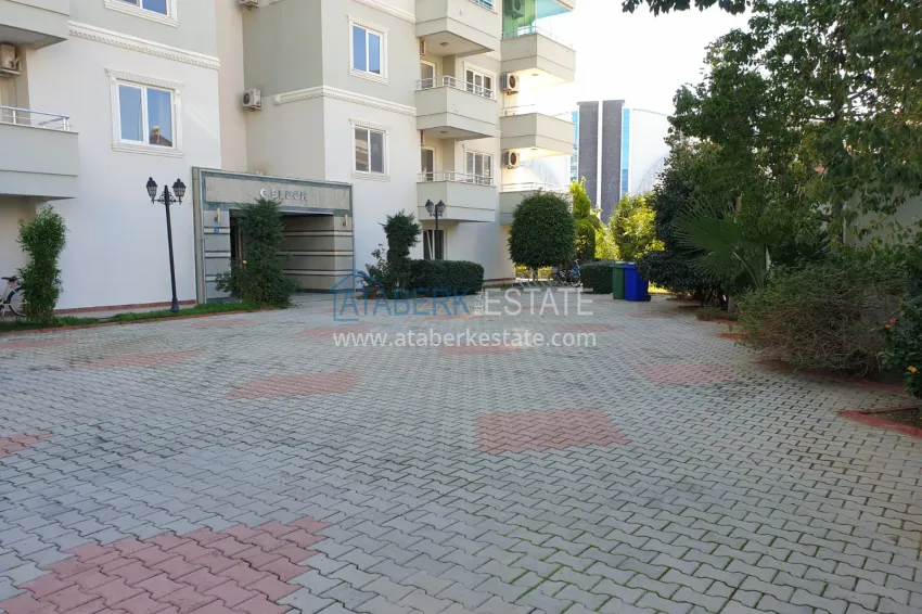 Квартира 2+1 в Алании район Тосмур, меблированная с застекленным балконом. Недвижимость под ВНЖ 22 