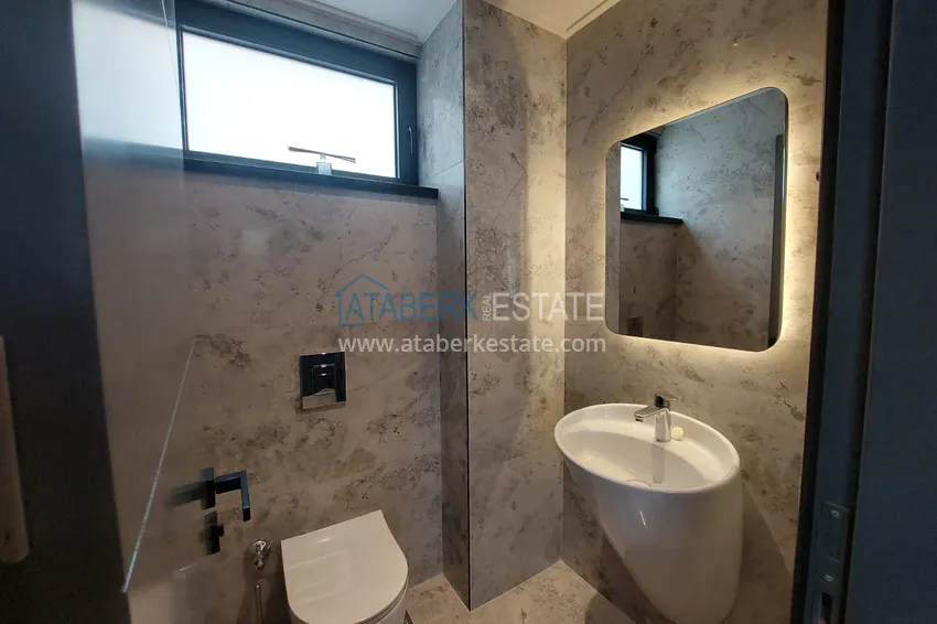 Приобрести Аренда двухуровневой виллы сегмента премиум с частным бассейном в районе Махмутлар 23