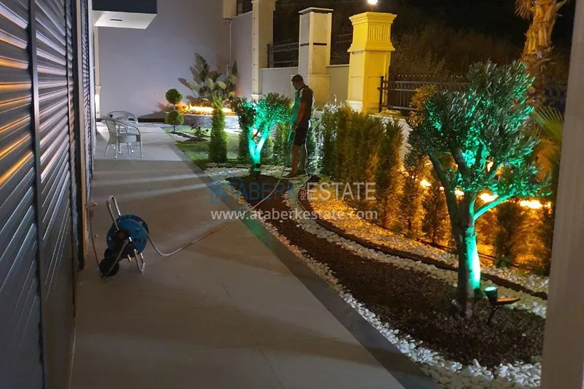 Недвижимость под гражданство! Отдельно стоящая вилла сегмента люкс с потрясающим видом в районе Каргыджак 28