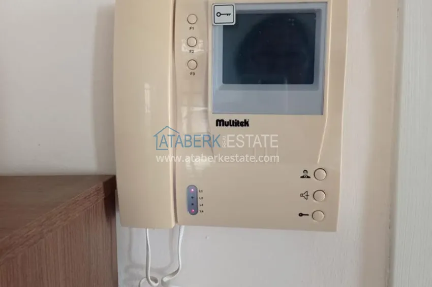 Приобрести Трехкомнатная меблированная квартира с видом на горы в районе Тосмур 3