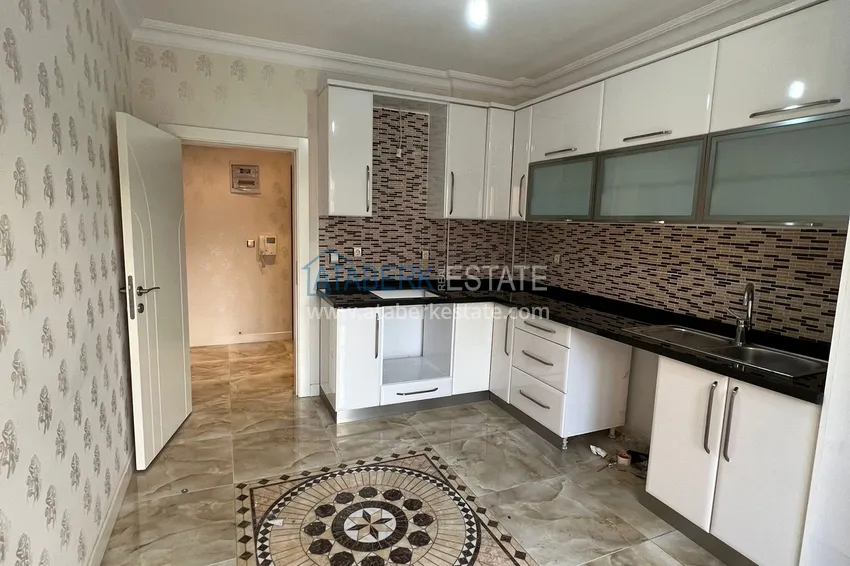 Приобрести Линейная квартира с отдельной кухней и 3 спальнями в районе Оба. Недвижимость под гражданство 4