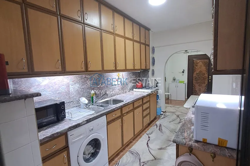 Приобрести Квартира 2+1 в центре Алании с мебелью, отдельной кухней и застекленным балконом  4 