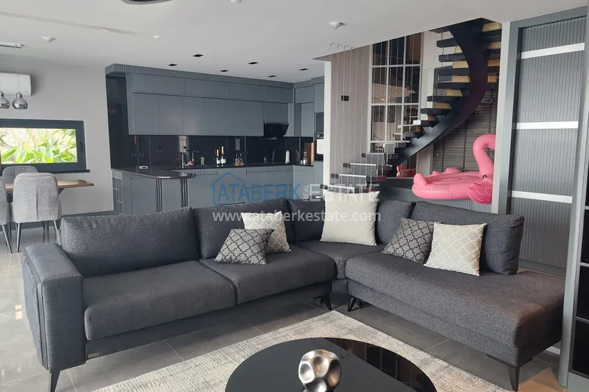 Приобрести Аренда двухуровневой виллы сегмента премиум с частным бассейном в районе Махмутлар 4