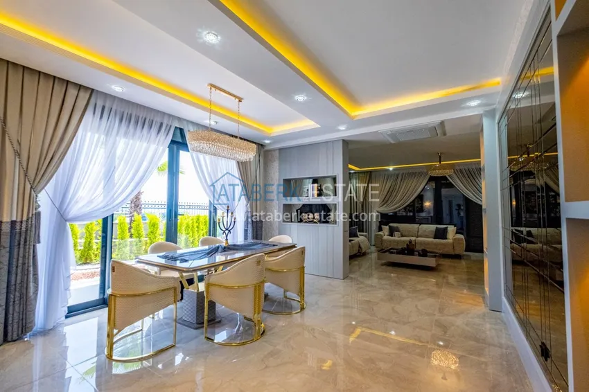 Приобрести Недвижимость под гражданство! Отдельно стоящая вилла сегмента люкс с потрясающим видом в районе Каргыджак 5