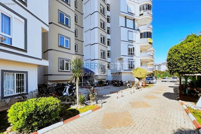 Трехкомнатная меблированная квартира с видом на горы в районе Тосмур 6