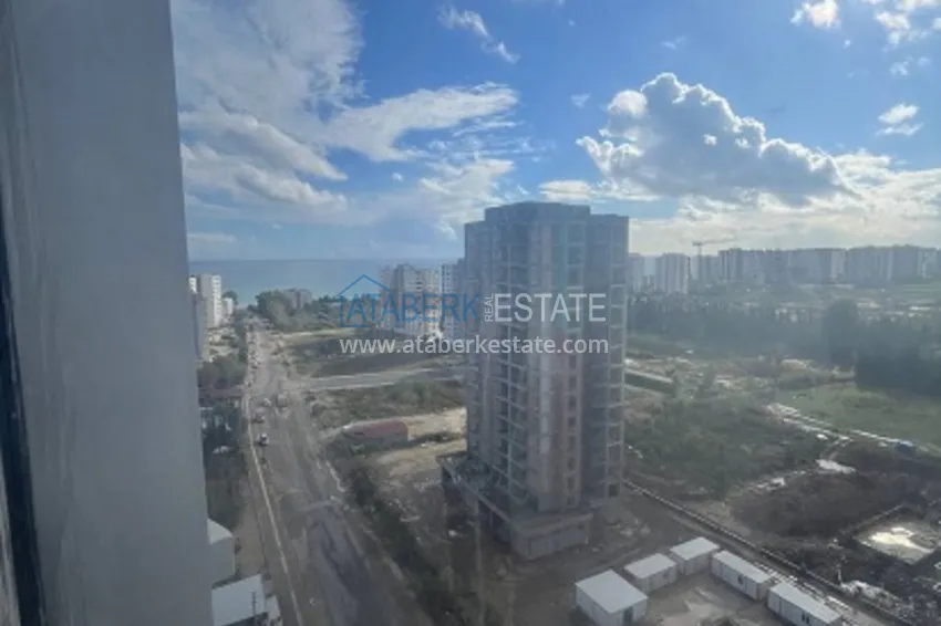 Приобрести Трехкомнатная квартира с видом на море в районе Тедже – Мерсин 16 
