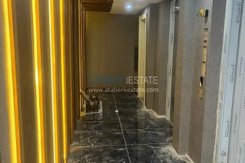 Трехкомнатная квартира с видом на море в районе Тедже – Мерсин 6 