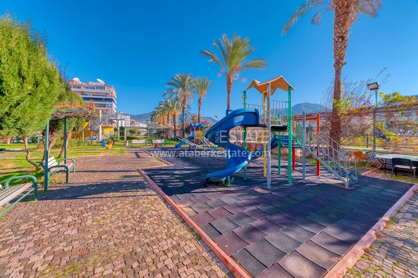 Недвижимость под ВНЖ. Квартира от собственника с мебелью, застекленными балконами и видом на горы в Алании, район Тосмур 10 