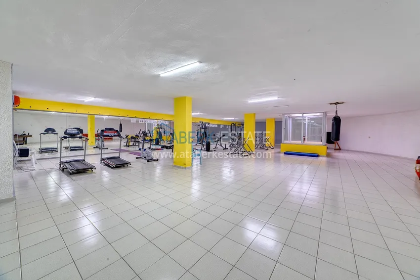 Недвижимость под ВНЖ. Квартира от собственника с мебелью, застекленными балконами и видом на горы в Алании, район Тосмур 12 