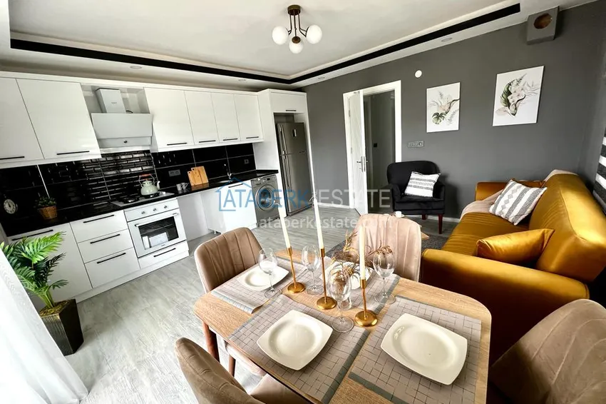 Приобрести Трехкомнатная квартира с мебелью от собственника в Газипаше 2 