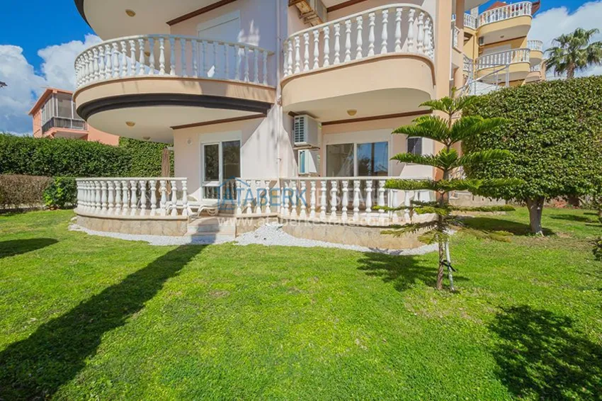 Линейная меблированная квартира с выходом в сад – район Кестель, 250 метров от моря 2 