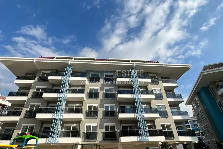 Объединенная меблированная квартира с 3 спальнями – Алания, район Кестель 3