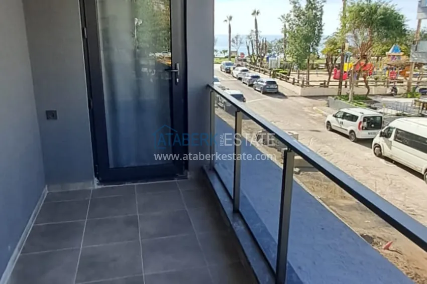 Приобрести Двухкомнатная квартира с видом на море в 30 метрах от пляжа Клеопатра, центр Алании 7 