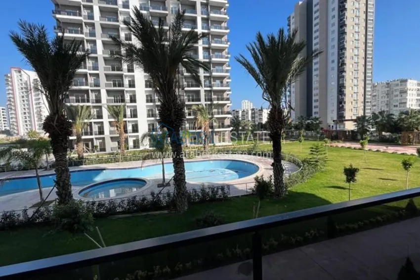 Квартира 1+1 от собственника с чистовой отделкой в районе Тедже – Мерсин 3 