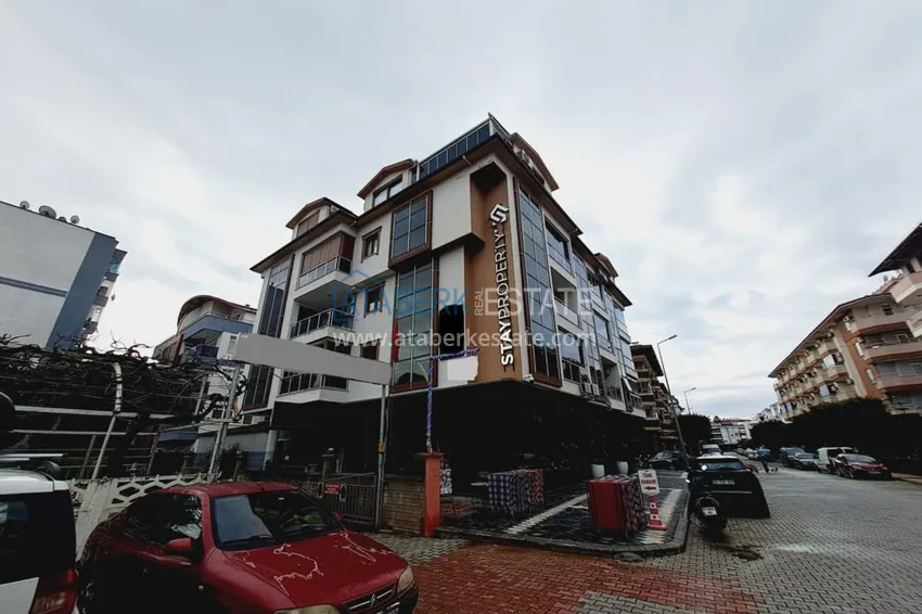 Двухкомнатная квартира с мебелью и застекленным балконом в районе Оба, Алания 4