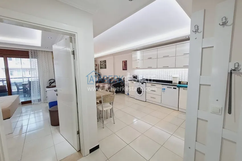 Приобрести Двухкомнатная квартира с мебелью и застекленным балконом в районе Оба, Алания 2