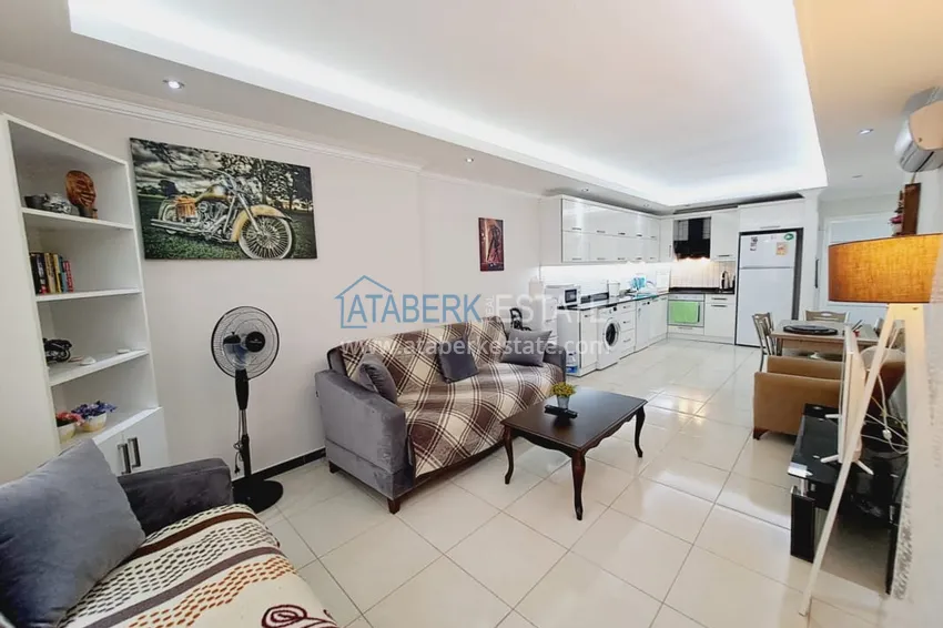 Приобрести Двухкомнатная квартира с мебелью и застекленным балконом в районе Оба, Алания 3